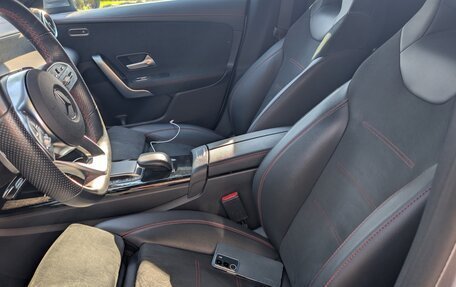 Mercedes-Benz CLA, 2021 год, 3 450 000 рублей, 12 фотография