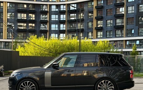 Land Rover Range Rover IV рестайлинг, 2018 год, 9 600 000 рублей, 2 фотография