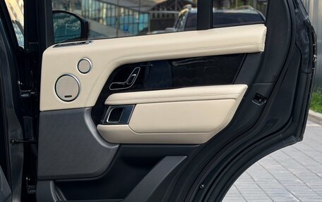 Land Rover Range Rover IV рестайлинг, 2018 год, 9 600 000 рублей, 29 фотография