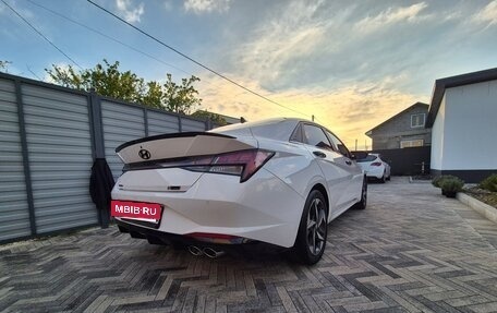 Hyundai Elantra, 2021 год, 1 930 000 рублей, 12 фотография