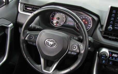 Toyota RAV4, 2021 год, 3 600 000 рублей, 19 фотография