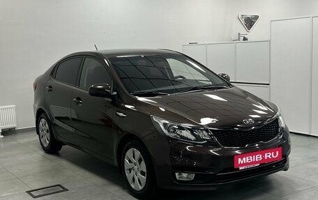 KIA Rio III рестайлинг, 2016 год, 1 099 000 рублей, 2 фотография