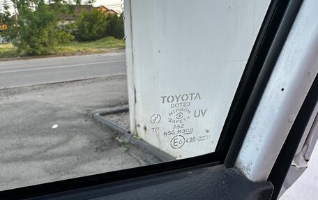 Toyota Corolla, 2003 год, 410 000 рублей, 10 фотография