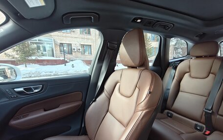 Volvo XC60 II, 2022 год, 2 800 000 рублей, 2 фотография
