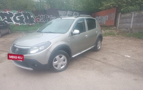 Renault Sandero I, 2014 год, 645 000 рублей, 7 фотография