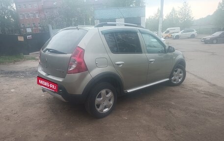 Renault Sandero I, 2014 год, 645 000 рублей, 3 фотография