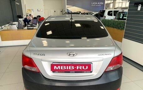 Hyundai Solaris II рестайлинг, 2015 год, 420 000 рублей, 5 фотография