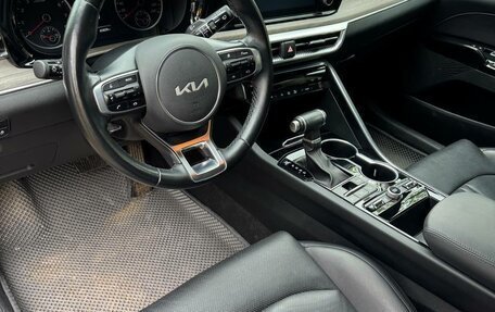 KIA K5, 2021 год, 2 700 000 рублей, 15 фотография