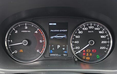 Mitsubishi Pajero Sport III рестайлинг, 2019 год, 2 850 000 рублей, 5 фотография