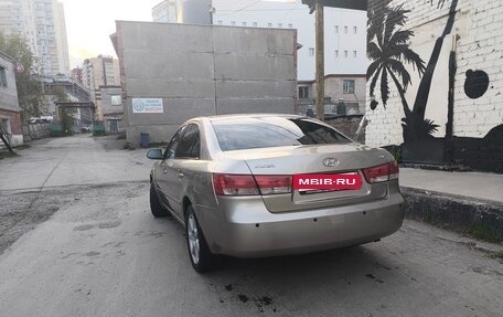 Hyundai Sonata VI, 2006 год, 452 000 рублей, 2 фотография