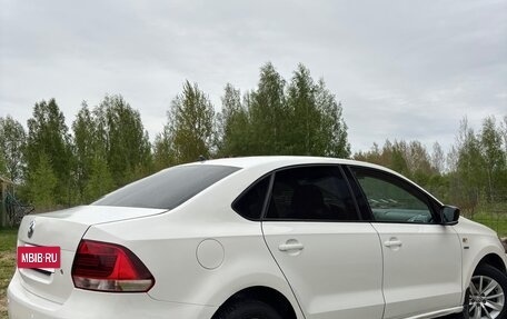 Volkswagen Polo VI (EU Market), 2013 год, 650 000 рублей, 2 фотография