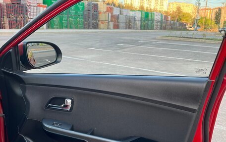 KIA Rio III рестайлинг, 2013 год, 850 000 рублей, 18 фотография