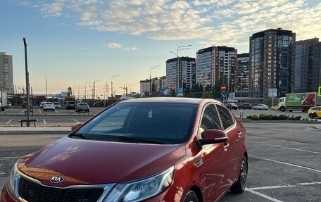 KIA Rio III рестайлинг, 2013 год, 850 000 рублей, 3 фотография