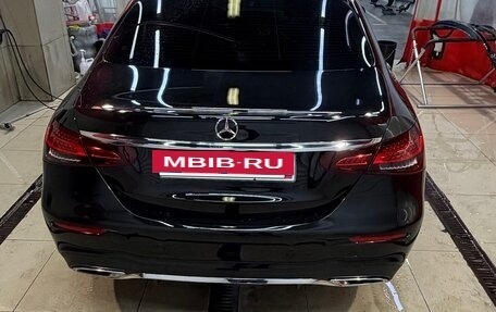 Mercedes-Benz E-Класс, 2020 год, 4 170 000 рублей, 9 фотография