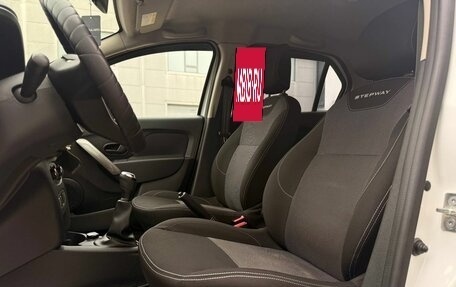 Renault Logan II, 2021 год, 1 350 000 рублей, 9 фотография