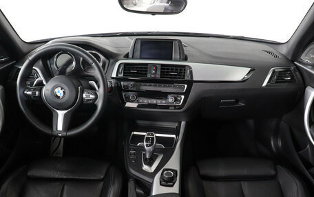 BMW 1 серия, 2018 год, 3 049 000 рублей, 11 фотография