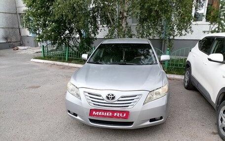 Toyota Camry, 2008 год, 800 000 рублей, 1 фотография