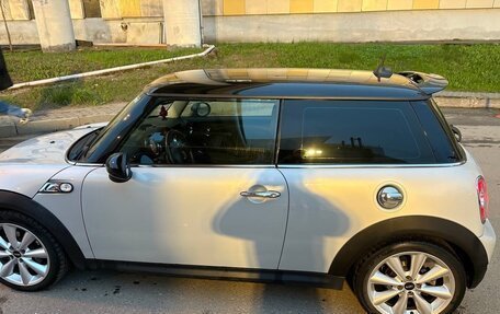MINI Hatch, 2011 год, 1 450 000 рублей, 2 фотография