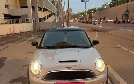 MINI Hatch, 2011 год, 1 450 000 рублей, 14 фотография