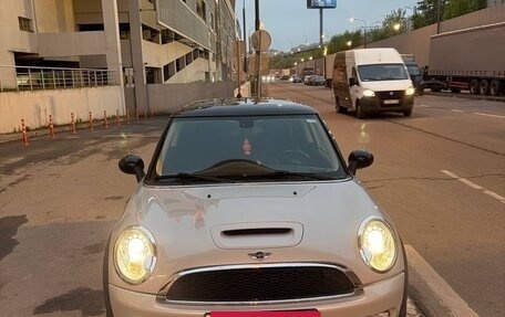 MINI Hatch, 2011 год, 1 450 000 рублей, 7 фотография
