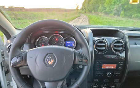 Renault Duster I рестайлинг, 2015 год, 970 000 рублей, 32 фотография