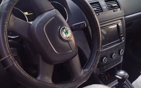 Skoda Yeti I рестайлинг, 2011 год, 850 000 рублей, 9 фотография