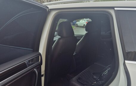 Volkswagen Touareg III, 2015 год, 2 100 000 рублей, 7 фотография