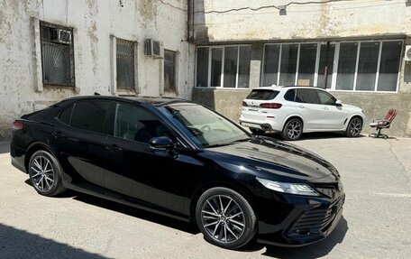 Toyota Camry, 2021 год, 3 000 000 рублей, 3 фотография