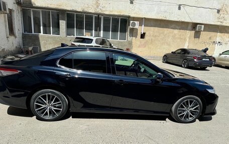 Toyota Camry, 2021 год, 3 000 000 рублей, 12 фотография