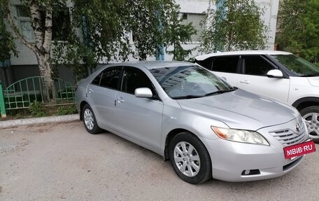 Toyota Camry, 2008 год, 800 000 рублей, 3 фотография