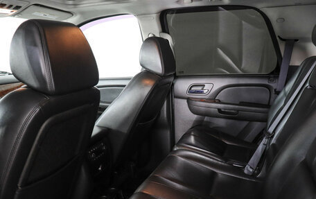 Chevrolet Tahoe III, 2008 год, 1 799 000 рублей, 8 фотография