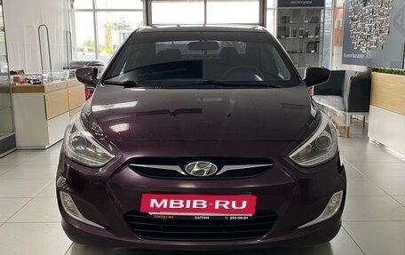 Hyundai Solaris II рестайлинг, 2013 год, 730 000 рублей, 3 фотография