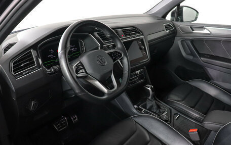 Volkswagen Tiguan II, 2021 год, 3 349 000 рублей, 9 фотография