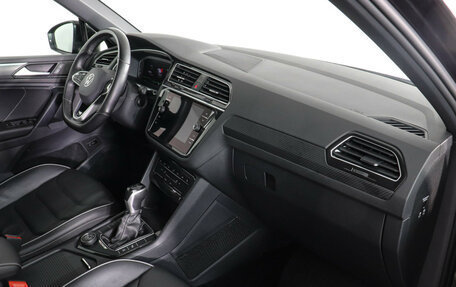 Volkswagen Tiguan II, 2021 год, 3 349 000 рублей, 10 фотография