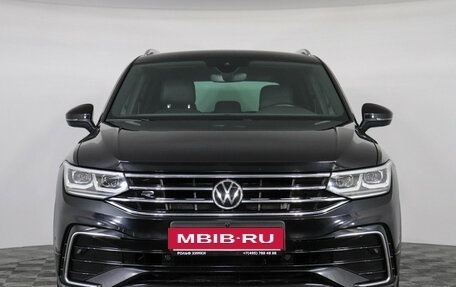 Volkswagen Tiguan II, 2021 год, 3 349 000 рублей, 2 фотография