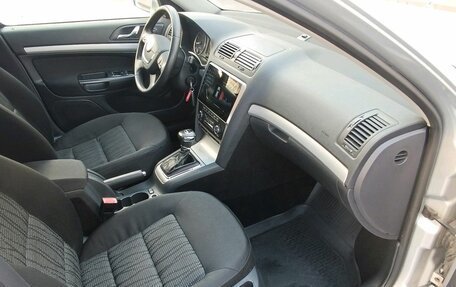 Skoda Octavia, 2010 год, 730 000 рублей, 11 фотография