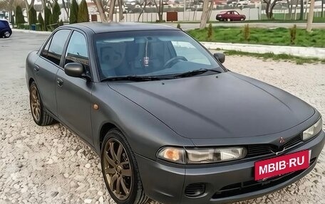 Mitsubishi Galant VIII, 1994 год, 350 000 рублей, 1 фотография