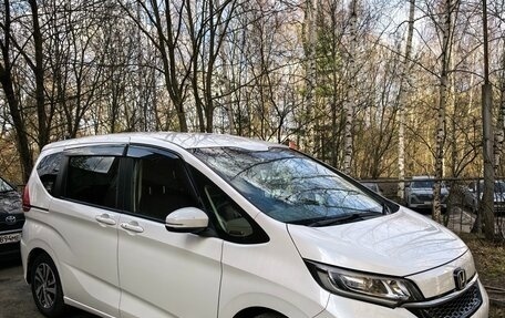 Honda Freed II, 2020 год, 1 900 000 рублей, 1 фотография