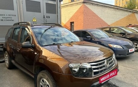 Renault Duster I рестайлинг, 2014 год, 830 000 рублей, 2 фотография