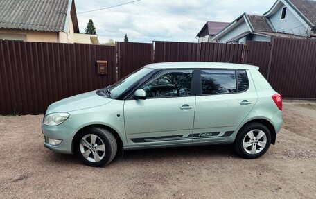 Skoda Fabia II, 2011 год, 760 000 рублей, 2 фотография