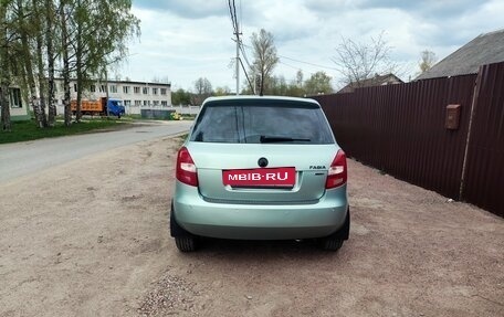 Skoda Fabia II, 2011 год, 760 000 рублей, 3 фотография