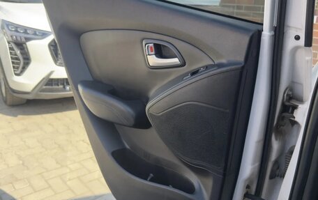 Hyundai ix35 I рестайлинг, 2011 год, 1 290 000 рублей, 9 фотография