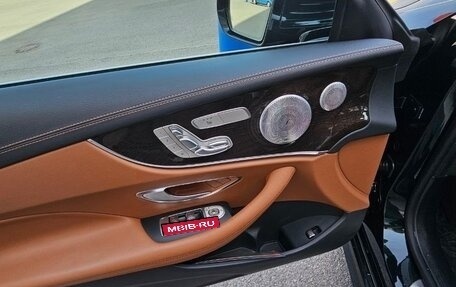 Mercedes-Benz E-Класс, 2019 год, 4 490 000 рублей, 12 фотография
