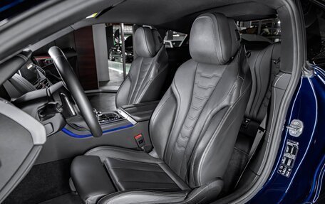 BMW 8 серия, 2019 год, 8 700 000 рублей, 13 фотография