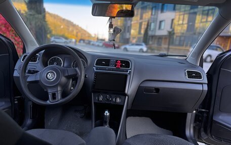 Volkswagen Polo VI (EU Market), 2011 год, 790 000 рублей, 19 фотография