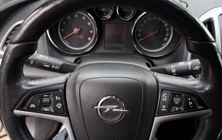Opel Astra J, 2013 год, 900 000 рублей, 12 фотография