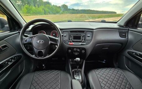 KIA Rio II, 2011 год, 670 000 рублей, 3 фотография