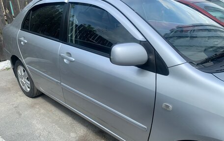 Toyota Corolla, 2005 год, 580 000 рублей, 3 фотография