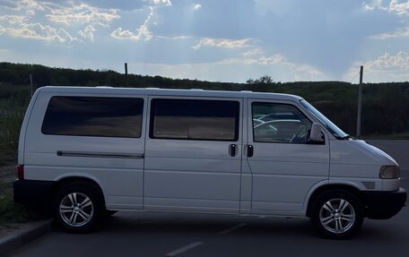 Volkswagen Caravelle T4, 1997 год, 1 150 000 рублей, 6 фотография