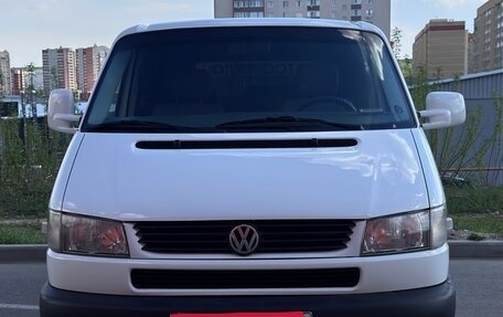 Volkswagen Caravelle T4, 1997 год, 1 150 000 рублей, 4 фотография